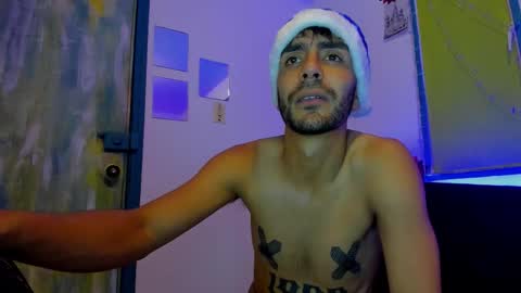 Snapshot of lord_apoloo chatting on December 19, 2025, 2:35 pm Apolo online show from December 19, 2025, 2:35 pm