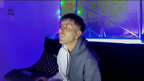 Snapshot of lord_apoloo chatting on February 14, 2026, 12:24 pm Apolo online show from February 14, 2026, 12:24 pm