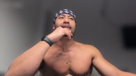 Snapshot of lordcalepecs chatting on February 6, 2026, 4:06 am Cale online show from February 6, 2026, 4:06 am