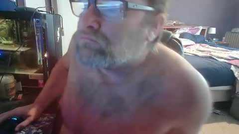 lordimarans room online show from February 11, 2025, 2:46 pm