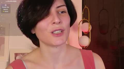 Loren online show from March 13, 2026, 2:01 pm