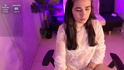 Loren online show from February 17, 2026, 3:14 am