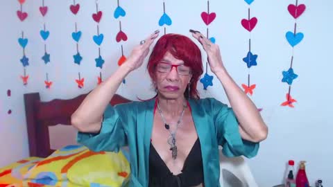 Lorena Capelli online show from May 8, 2026, 12:10 pm