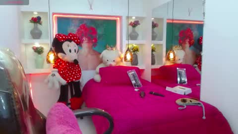 lore online show from February 18, 2025, 2:49 am