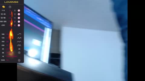 Snapshot of lorenitha_20 chatting on February 3, 2025, 12:15 am lorenitha online show from February 3, 2025, 12:15 am