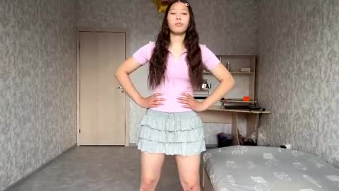 Sakura online show from June 5, 2026, 4:30 am