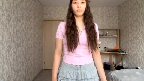 Sakura online show from June 5, 2026, 6:52 am