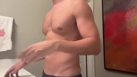 Lorenzo online show from December 2, 2025, 5:52 pm