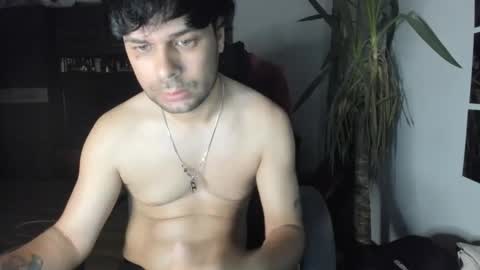 Snapshot of lorenzoboy99 chatting on May 8, 2026, 10:37 pm LORENZO Boy online show from May 8, 2026, 10:37 pm