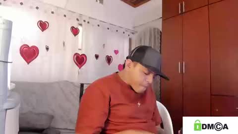 Snapshot of loreth_jw chatting on October 1, 2025, 8:37 pm Queen Loreth online show from October 1, 2025, 8:37 pm