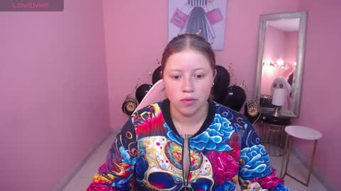 lorethe_demon online show from April 20, 2026, 12:41 pm