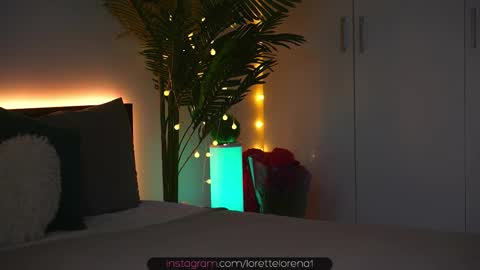 LoretteLorena online show from October 21, 2025, 4:57 am