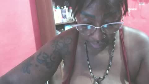 loretybighot online show from April 10, 2026, 2:11 pm