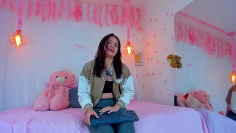 Snapshot of lori_evans1 chatting on January 16, 2026, 6:50 am Lori Evans online show from January 16, 2026, 6:50 am