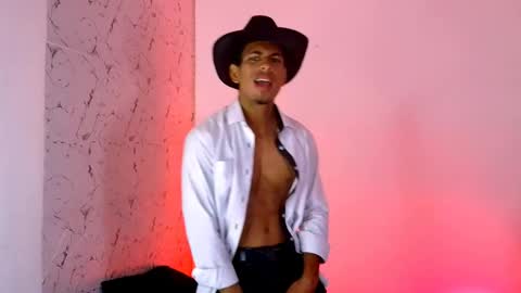 Snapshot of lorian_vikel chatting on May 2, 2026, 11:43 pm Lorian Vikel online show from May 2, 2026, 11:43 pm