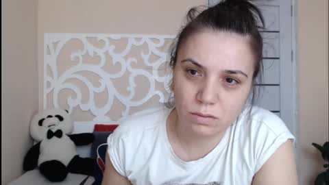 LorraGrey online show from January 20, 2025, 12:39 pm