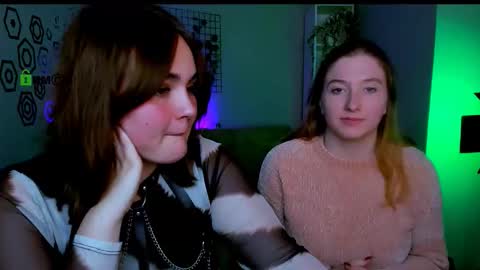 Snapshot of lorraine_carter chatting on October 12, 2025, 10:31 pm Lora for u online show from October 12, 2025, 10:31 pm