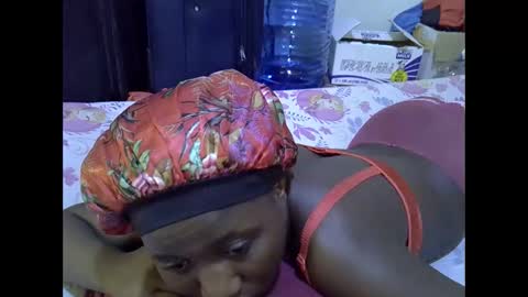 lotty_lavilla online show from November 25, 2025, 6:13 am