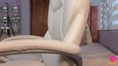 Snapshot of lou_rosse chatting on January 27, 2025, 7:35 pm  Lou Rosse  online show from January 27, 2025, 7:35 pm