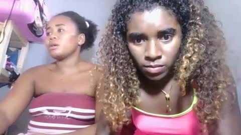 Snapshot of louane98 chatting on February 7, 2026, 9:46 am louane98 online show from February 7, 2026, 9:46 am