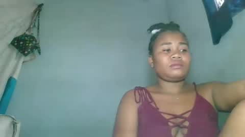 louane98 online show from March 26, 2026, 8:09 am