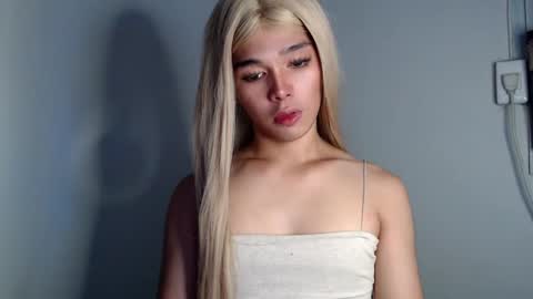 louilalicious online show from March 4, 2025, 6:58 am