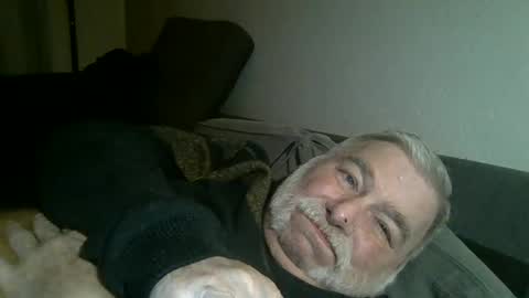 Snapshot of louis_chokdee chatting on December 22, 2024, 7:10 pm louis_chokdee online show from December 22, 2024, 7:10 pm