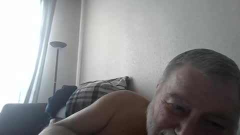 Snapshot of louis_chokdee chatting on March 7, 2025, 4:22 pm louis_chokdee online show from March 7, 2025, 4:22 pm