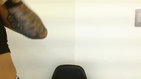 Louis K online show from November 5, 2025, 11:21 am