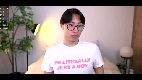 Louis online show from September 22, 2025, 12:40 pm