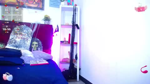  LouIse  online show from November 4, 2025, 4:50 pm