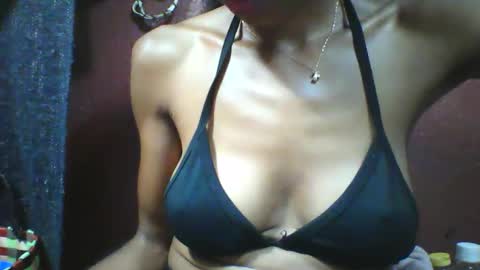 Snapshot of lovaelisa chatting on February 16, 2026, 8:05 pm lovaelisa online show from February 16, 2026, 8:05 pm