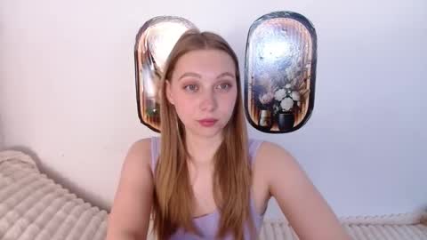 Snapshot of love_bella_ chatting on April 20, 2026, 12:13 am love bella online show from April 20, 2026, 12:13 am
