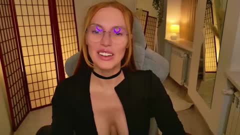 love_call online show from November 26, 2025, 5:30 am