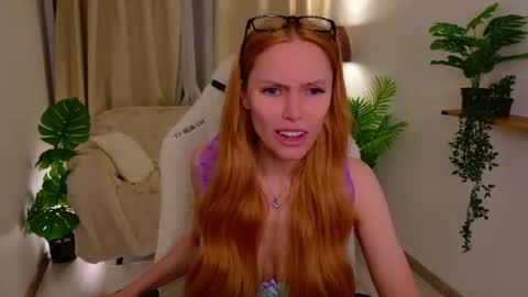 Snapshot of love_call chatting on June 30, 2026, 2:12 am love_call online show from June 30, 2026, 2:12 am