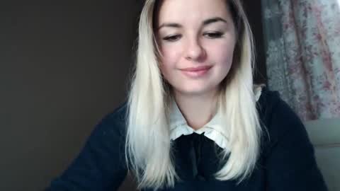 Snapshot of love_dom_meg chatting on January 19, 2026, 12:53 pm Megane online show from January 19, 2026, 12:53 pm