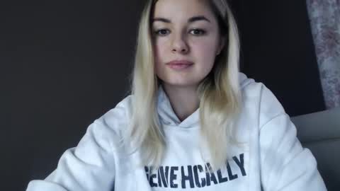 Snapshot of love_dom_meg chatting on February 6, 2026, 11:24 am Megane online show from February 6, 2026, 11:24 am