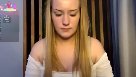 Megan online show from November 3, 2025, 6:31 pm