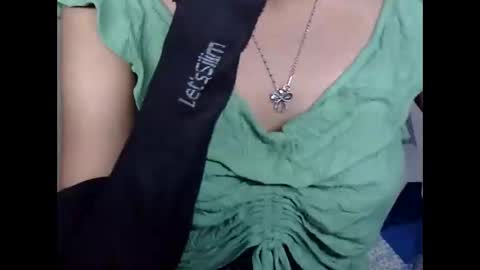 Riva online show from October 25, 2025, 11:40 am