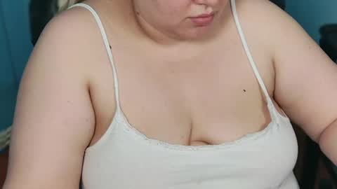 Snapshot of love_wiggy18 chatting on May 21, 2026, 7:15 am Ally online show from May 21, 2026, 7:15 am