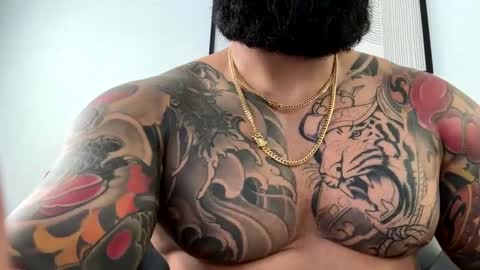 loveathickbitch online show from December 14, 2025, 8:02 pm