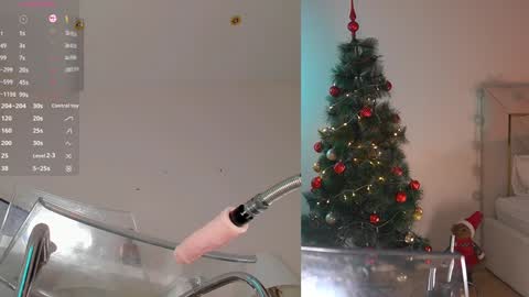 Snapshot of lovebabyblush chatting on December 17, 2024, 6:09 pm Shynie online show from December 17, 2024, 6:09 pm