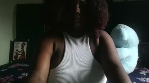 mila online show from November 9, 2025, 7:28 am