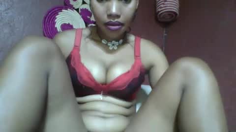 Snapshot of loveinlife750427 chatting on January 29, 2025, 1:28 pm loveinlife750427 online show from January 29, 2025, 1:28 pm
