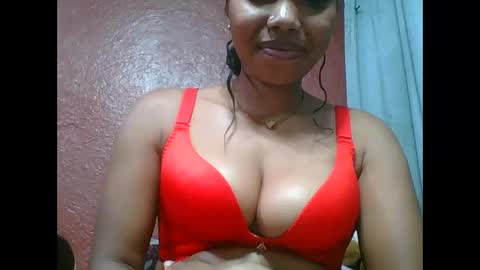 Snapshot of loveinlife750427 chatting on September 26, 2025, 6:17 am loveinlife750427 online show from September 26, 2025, 6:17 am