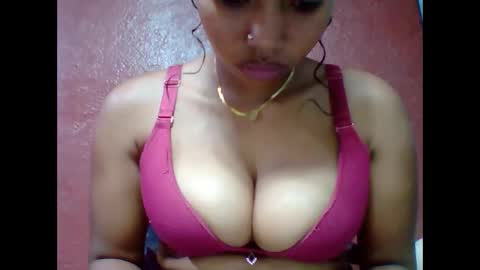 loveinlife750427 online show from December 4, 2025, 6:12 am