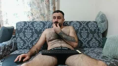 loveivat80 online show from February 7, 2026, 7:01 am