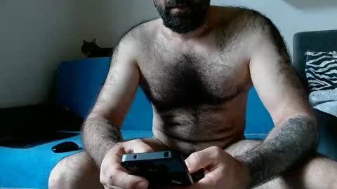 loveivat80 online show from April 28, 2026, 3:28 pm