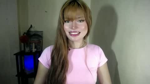 lovelily_xoxo online show from March 19, 2026, 9:19 pm