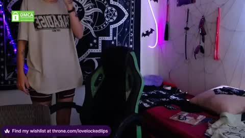 Alex  Violet online show from November 23, 2025, 4:07 pm